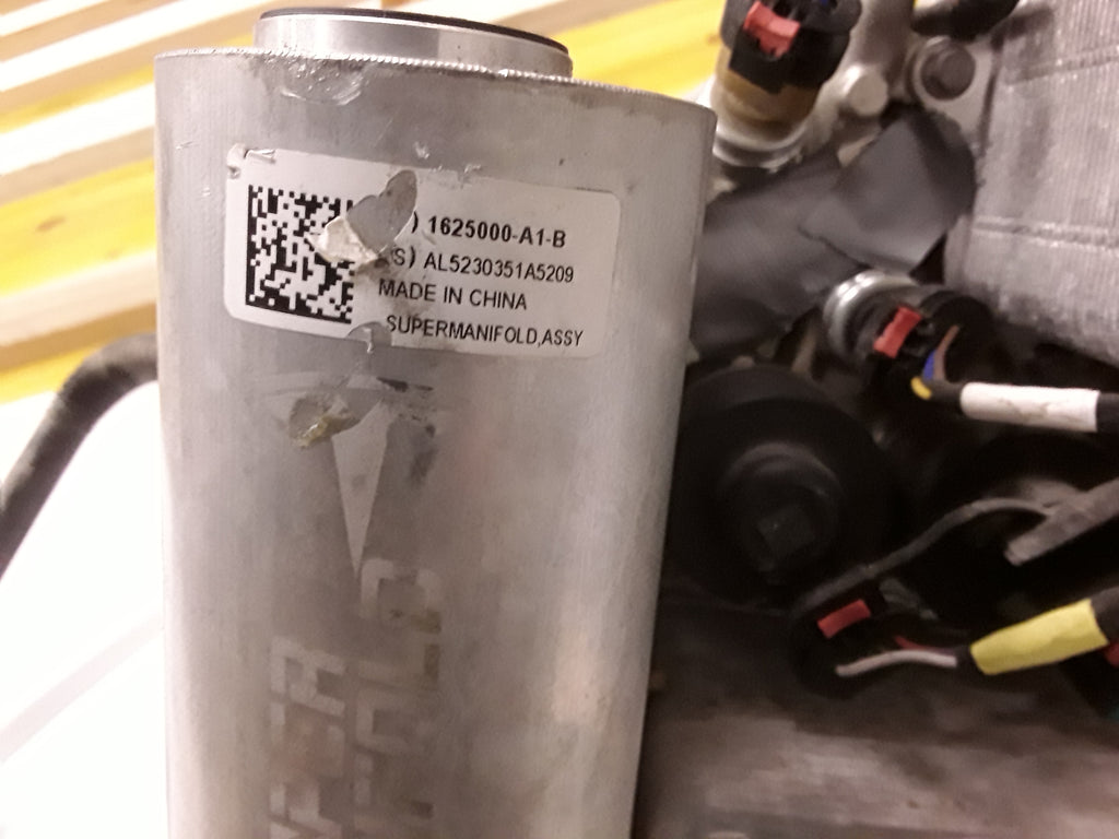 Tesla Model Y Wärmetauscher Super Manifold 1625000-A1-B