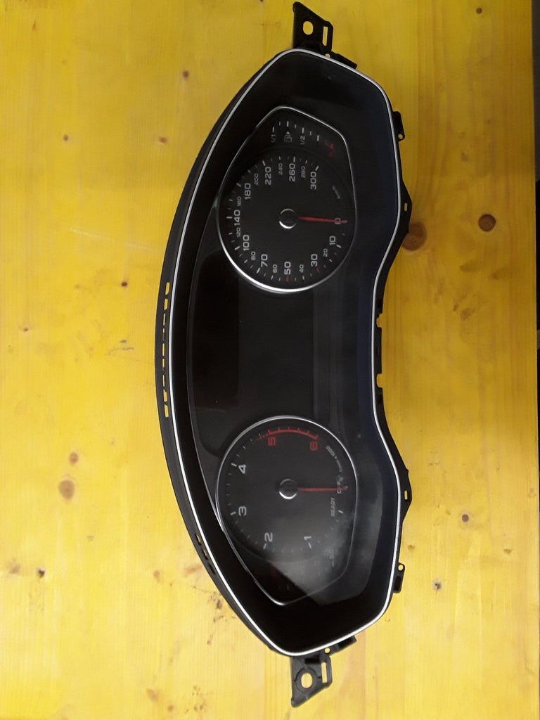 Audi A4  Tachometer /Kombiinstrument 8W5920771A