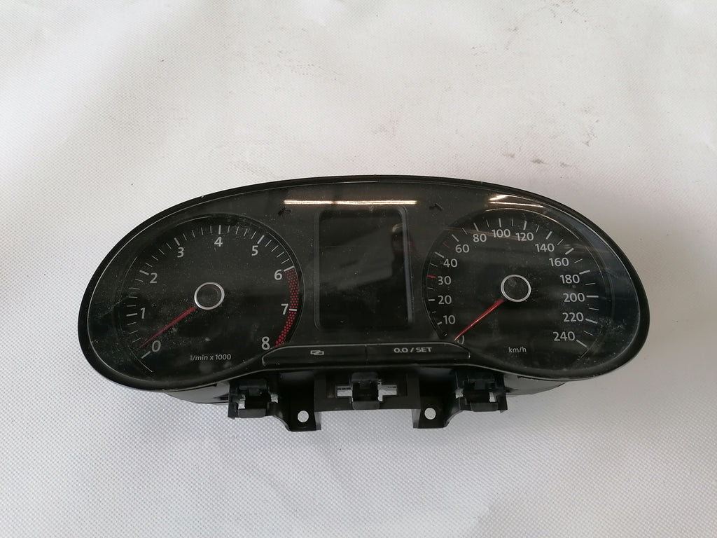 VW Polo 6R0 Kombiinstrument