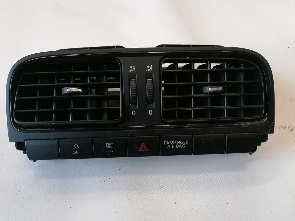 VW Polo Luftgitter Armaturenbrett 6R0 819 728 AK